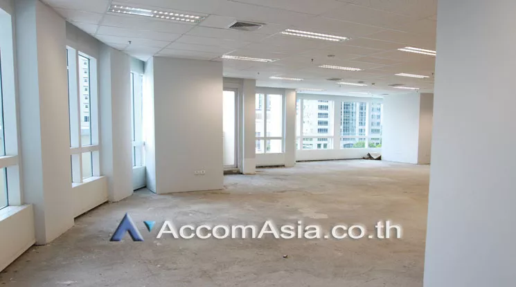 7  Office Space For Rent in Ploenchit ,Bangkok BTS Ploenchit at Athenee Tower AA18066